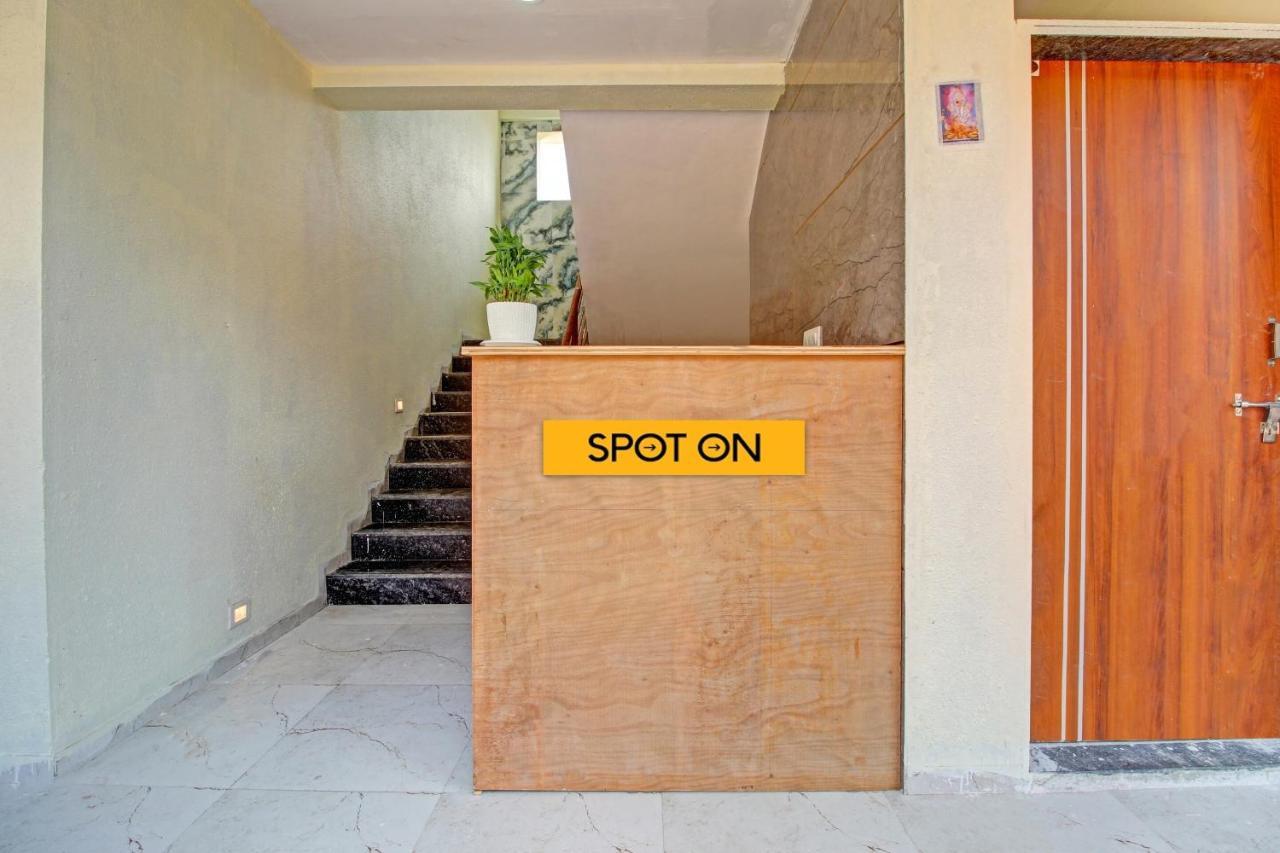 Oyo Hotel Hidden Palace Pune Dış mekan fotoğraf