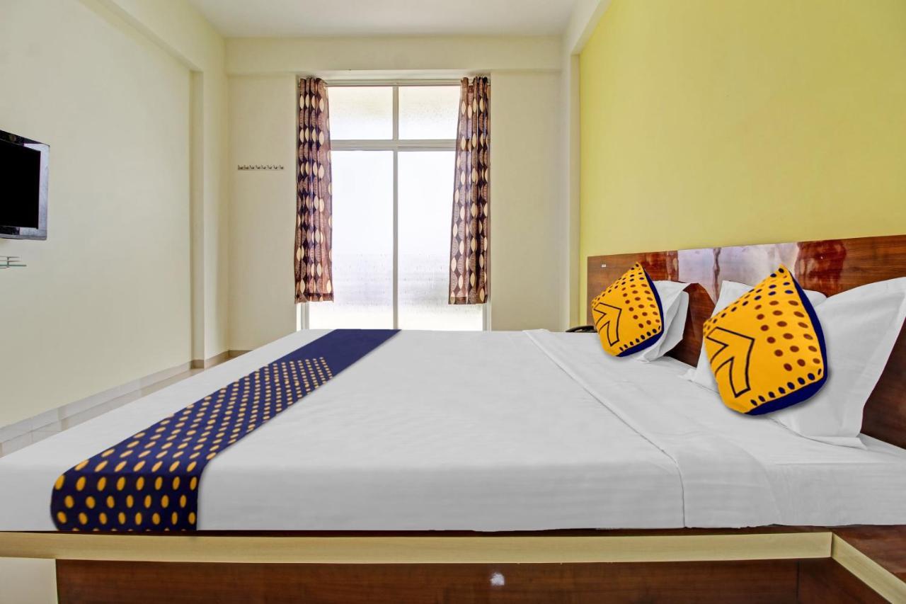 Oyo Hotel Hidden Palace Pune Dış mekan fotoğraf